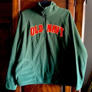 Old Navy fleece top, size Large